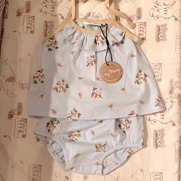 SOLD - Picture 1 of 3